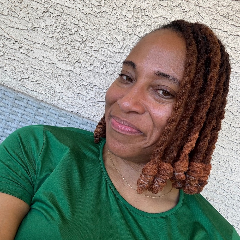 Meet your Posher, Shaneka